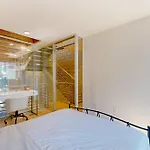 Modern Loft-Style Townhouse In Los Angeles